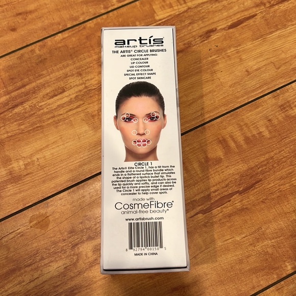 Artis Circle 1 Brush - Picture 2 of 7